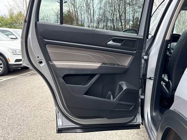 Certified 2023 Volkswagen Atlas SE w/ Panoramic Sunroof Package image 24