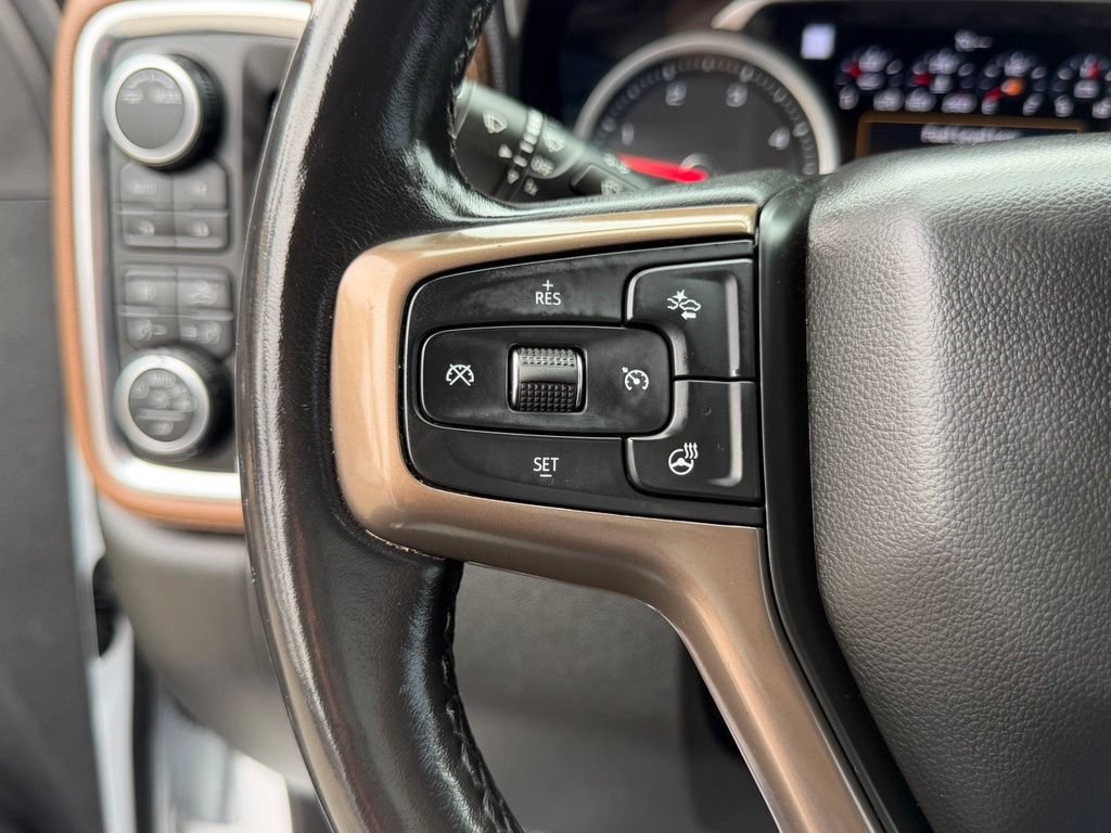 Used 2021 Chevrolet Silverado 3500 High Country w/ Technology Package AWD/4WD image 27