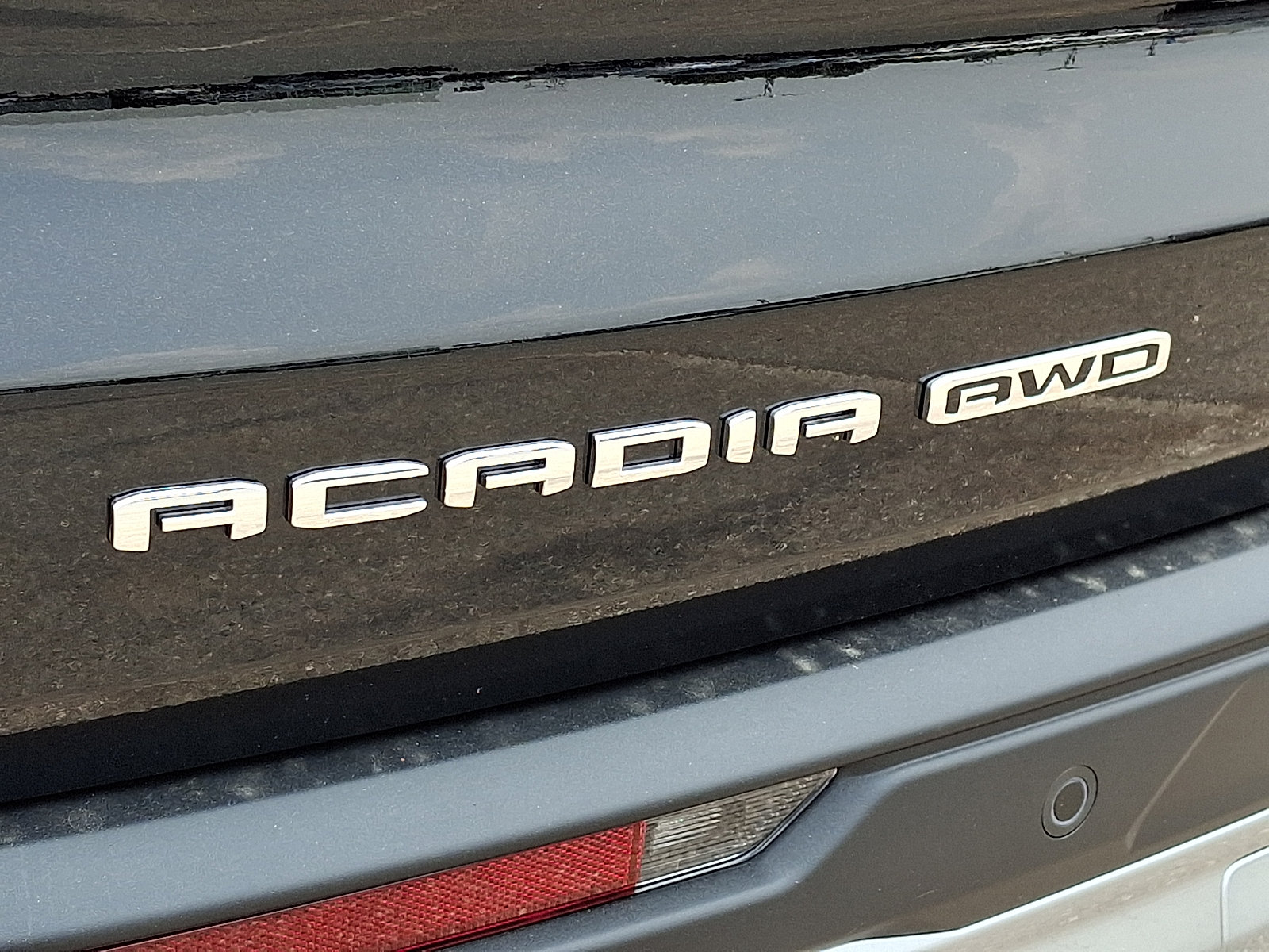 New 2026 GMC Acadia Elevation w/ Elevation Premium Package AWD/4WD image 11
