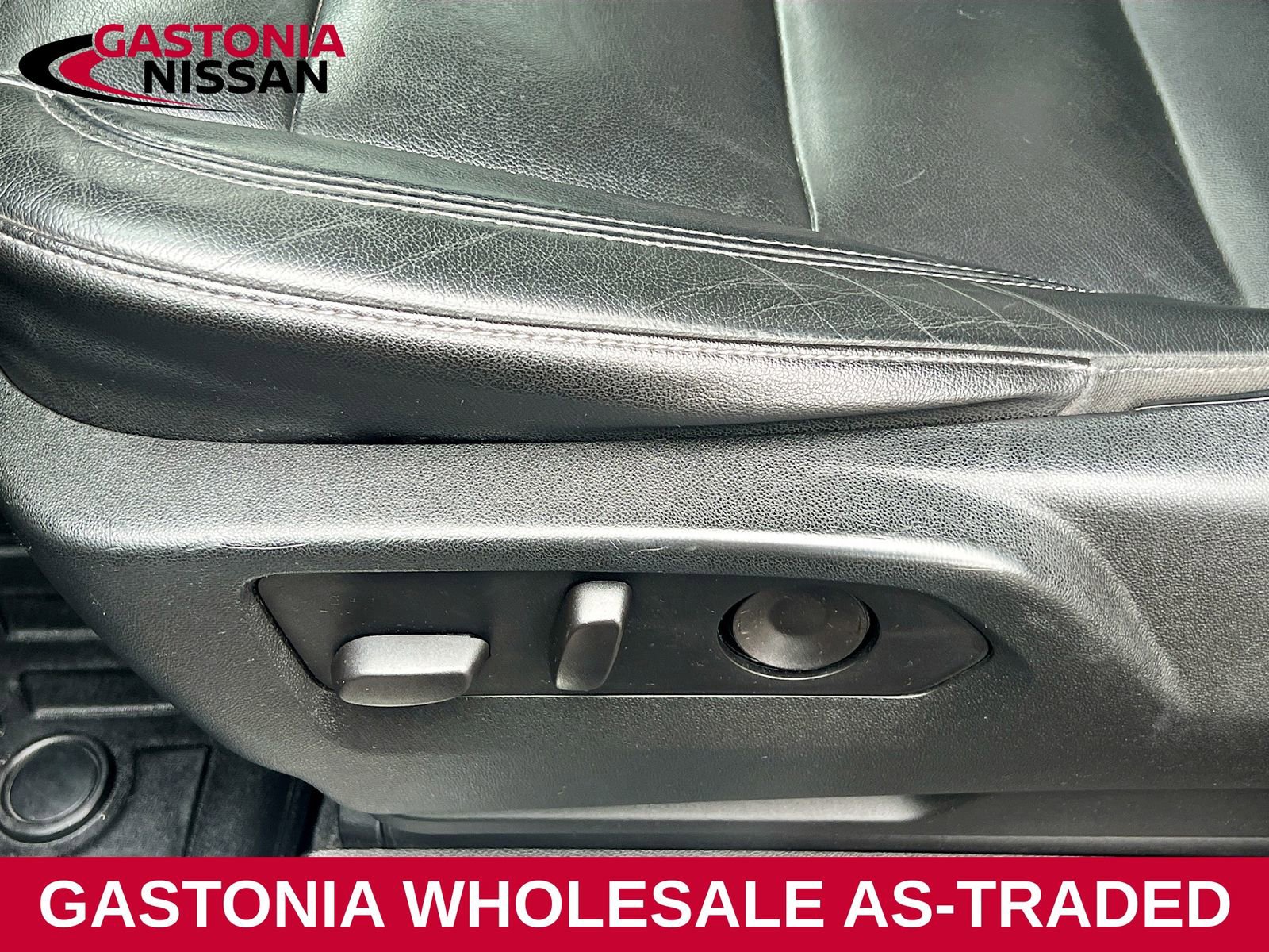 Used 2021 Chevrolet Suburban LT image 20