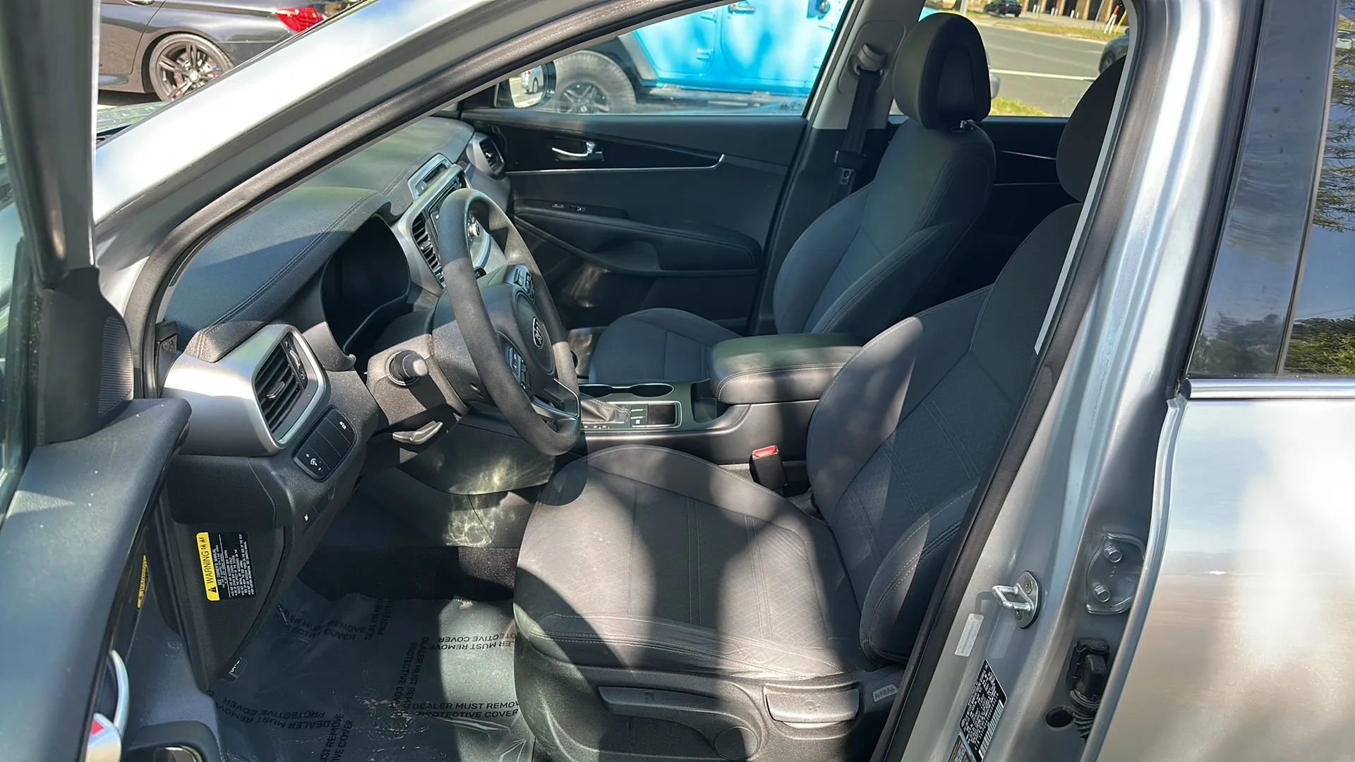 Used 2016 Kia Sorento LX image 13