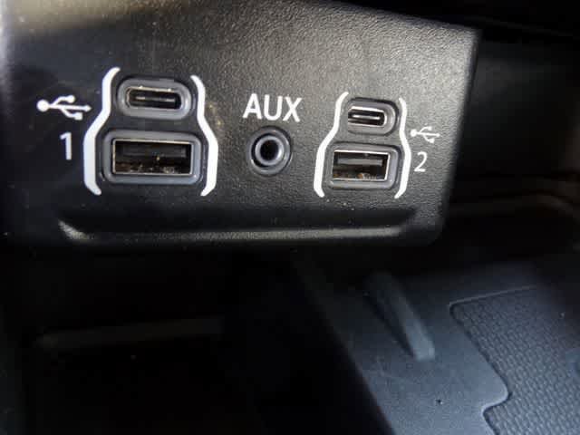 Used 2022 Dodge Durango GT AWD/4WD image 19
