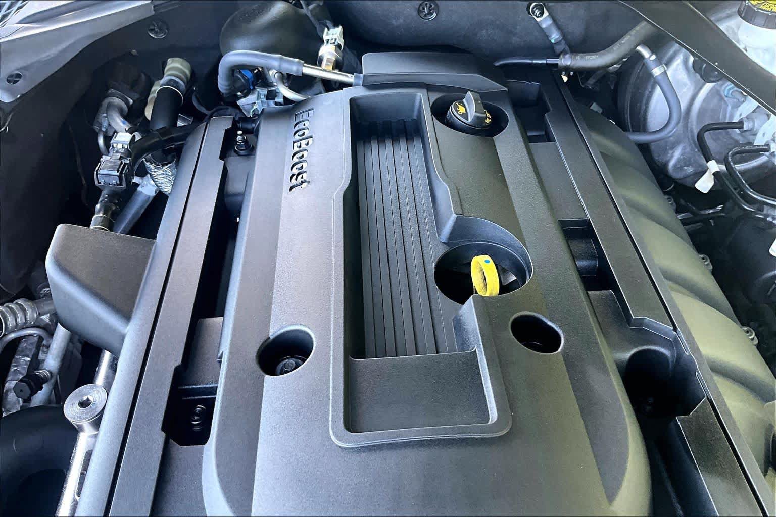 Used 2019 Ford Mustang Premium w/ Equipment Group 201A RWD image 32
