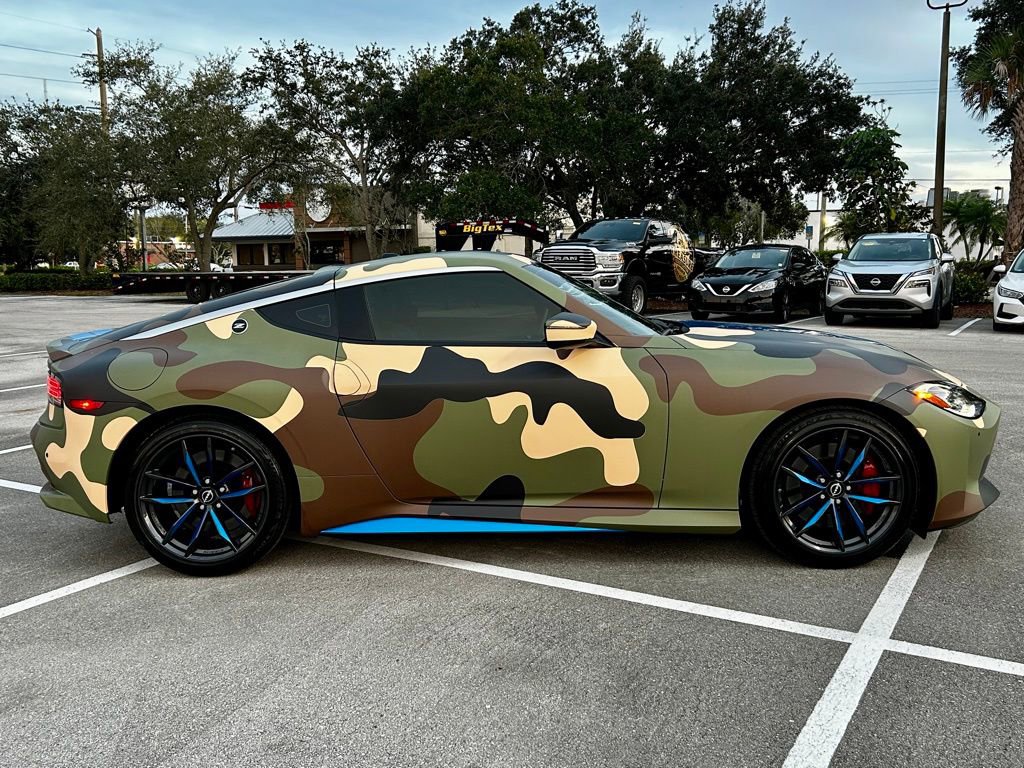 Used 2024 Nissan Z Performance w/ Floor Mat Package image 8