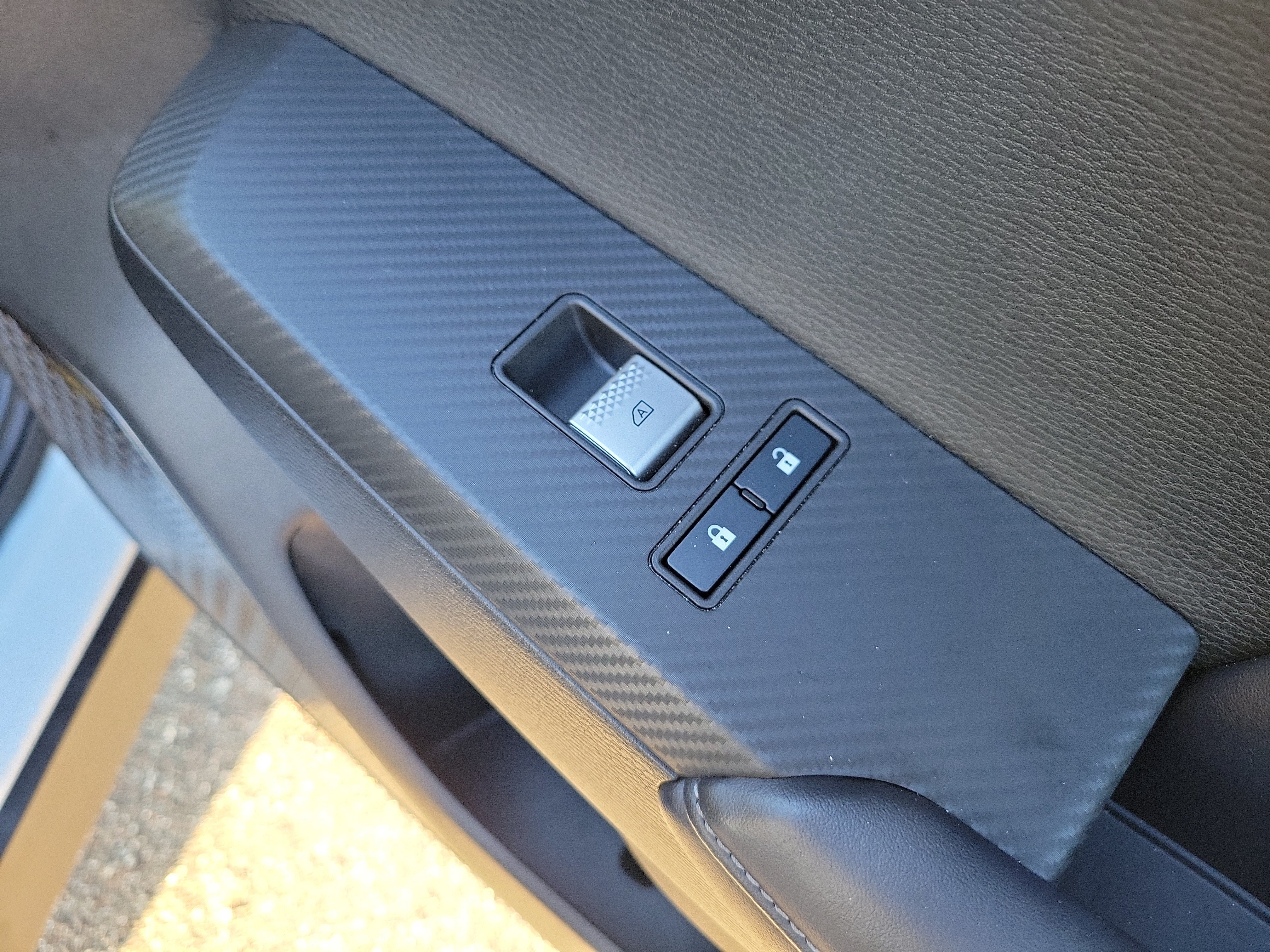 Used 2025 Mitsubishi Outlander SE FWD image 10
