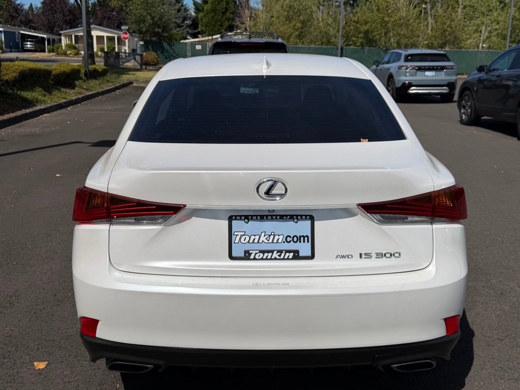 Used 2018 Lexus IS 300 AWD w/ Comfort Package image 7