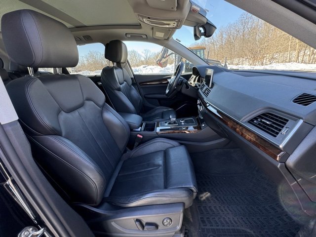 Used 2018 Audi Q5 2.0T Premium Plus w/ Premium Plus Package image 12