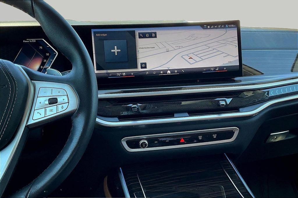 Used 2024 BMW X7 xDrive40i w/ Premium Package AWD/4WD image 9