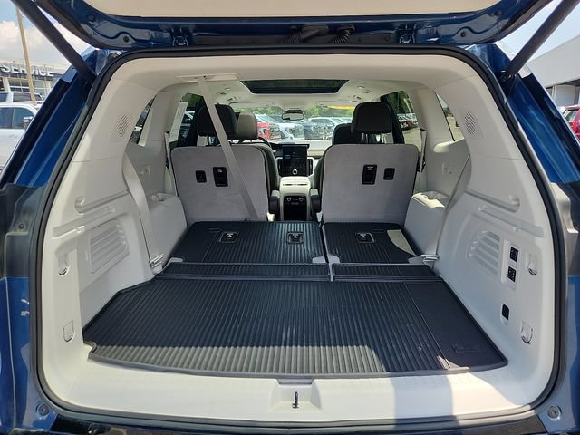 Certified 2024 GMC Acadia Denali w/ LPO, Floor Liner Package FWD image 28