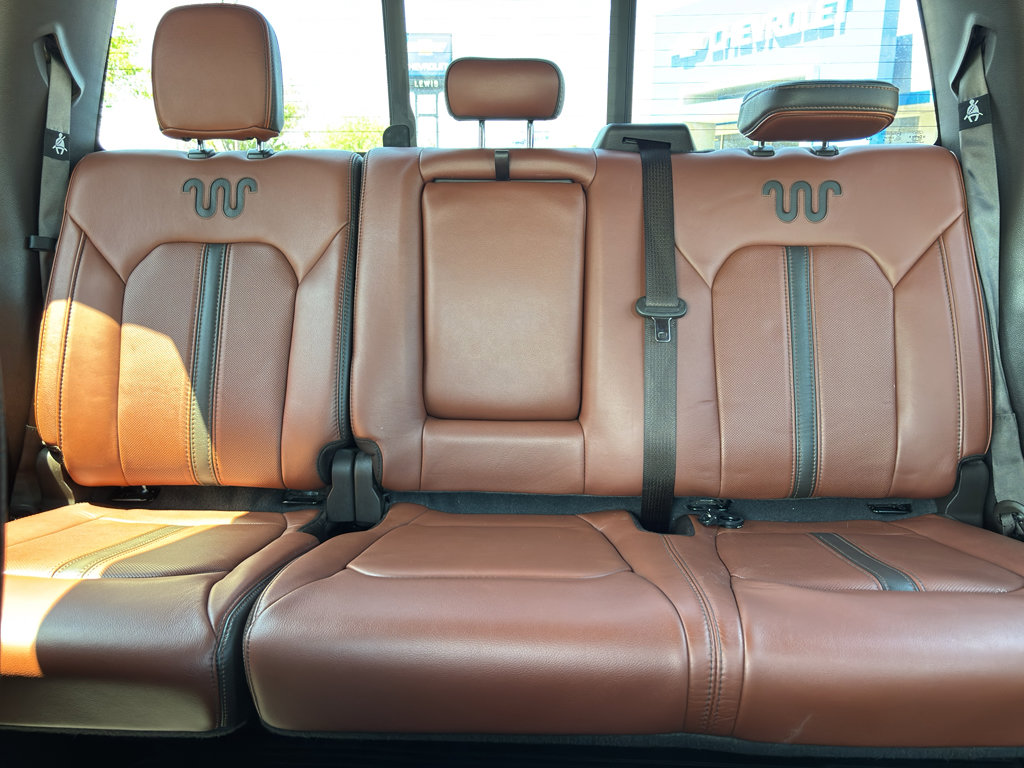 Used 2019 Ford F150 King Ranch w/ Equipment Group 601A Luxury AWD/4WD image 15