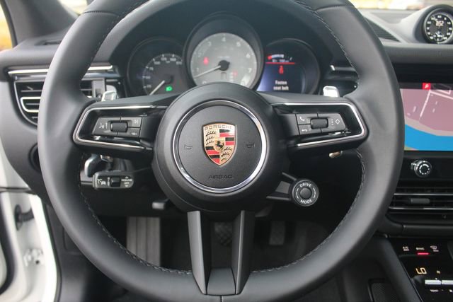 New 2025 Porsche Macan S image 18