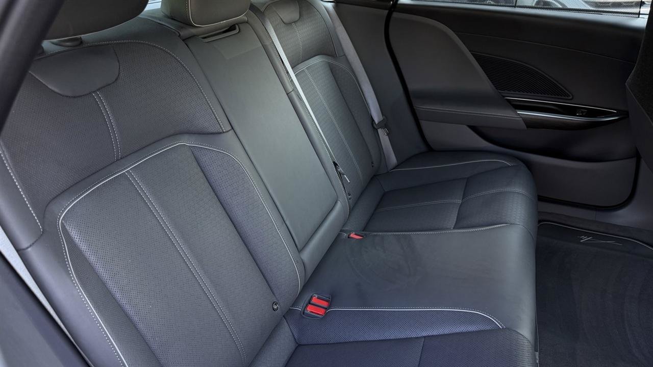 Used 2023 Lucid Air Grand Touring AWD/4WD image 37