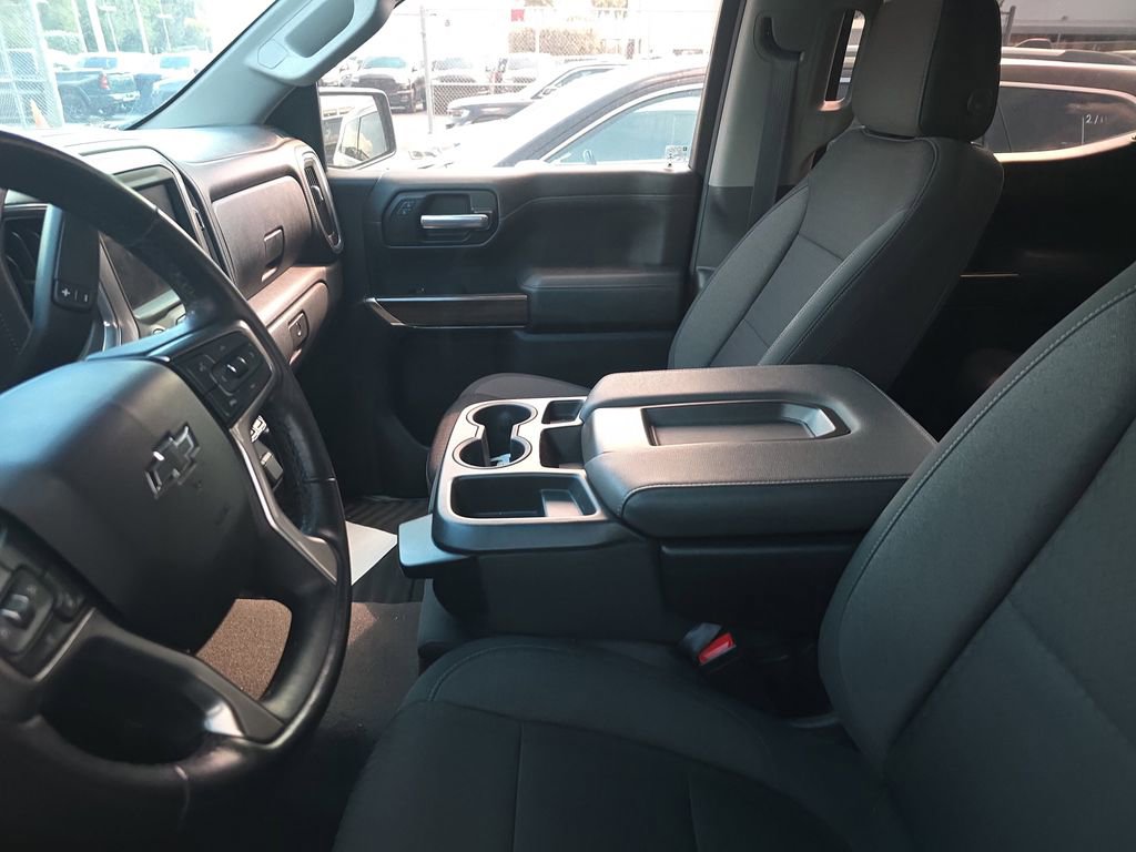 Used 2021 Chevrolet Silverado 1500 RST image 13
