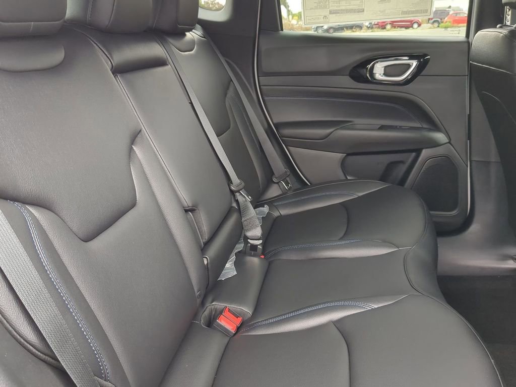 New 2026 Jeep Compass Limited image 7