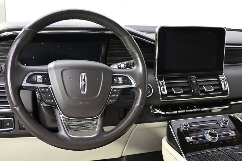 Used 2021 Lincoln Navigator L Black Label AWD/4WD image 12