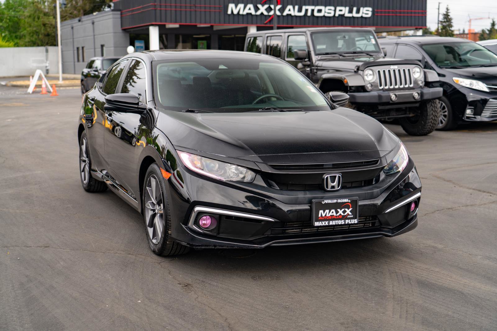 Used 2020 Honda Civic EX image 2