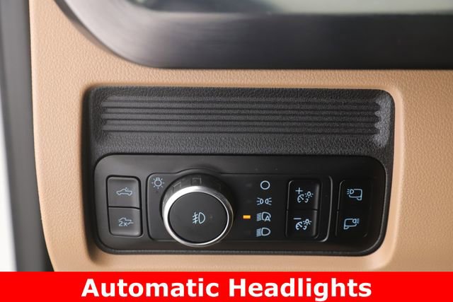 Used 2025 Ford F350 Lariat w/ Chrome Package image 18