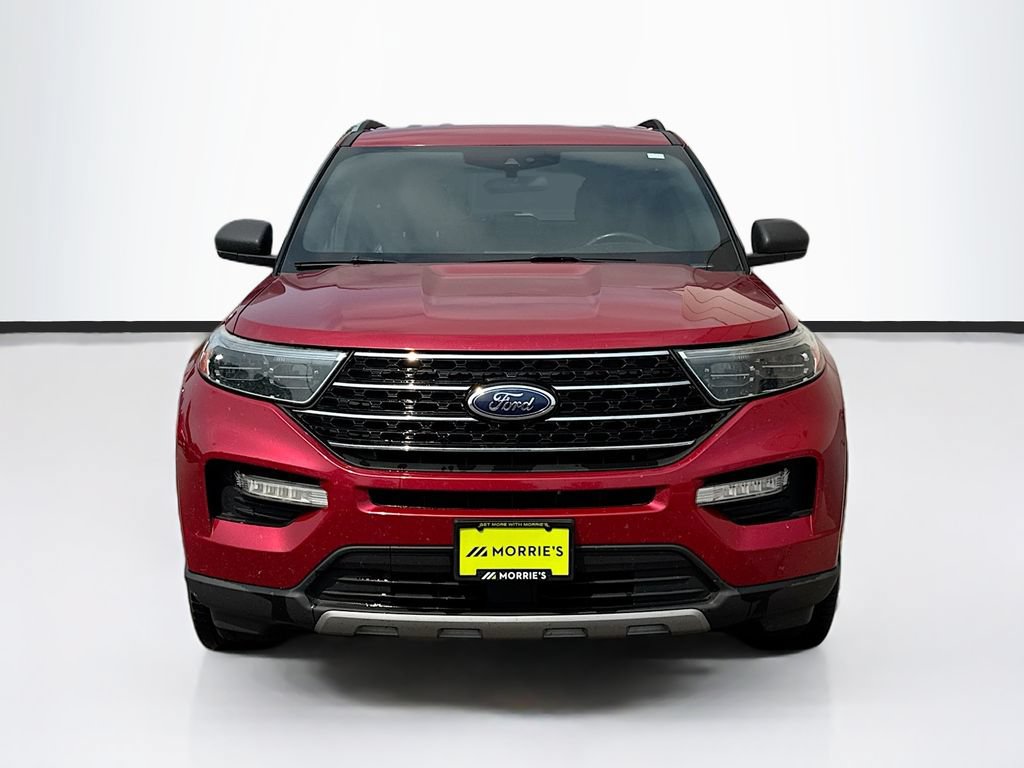 Used 2020 Ford Explorer XLT w/ Equipment Group 202A AWD/4WD image 2