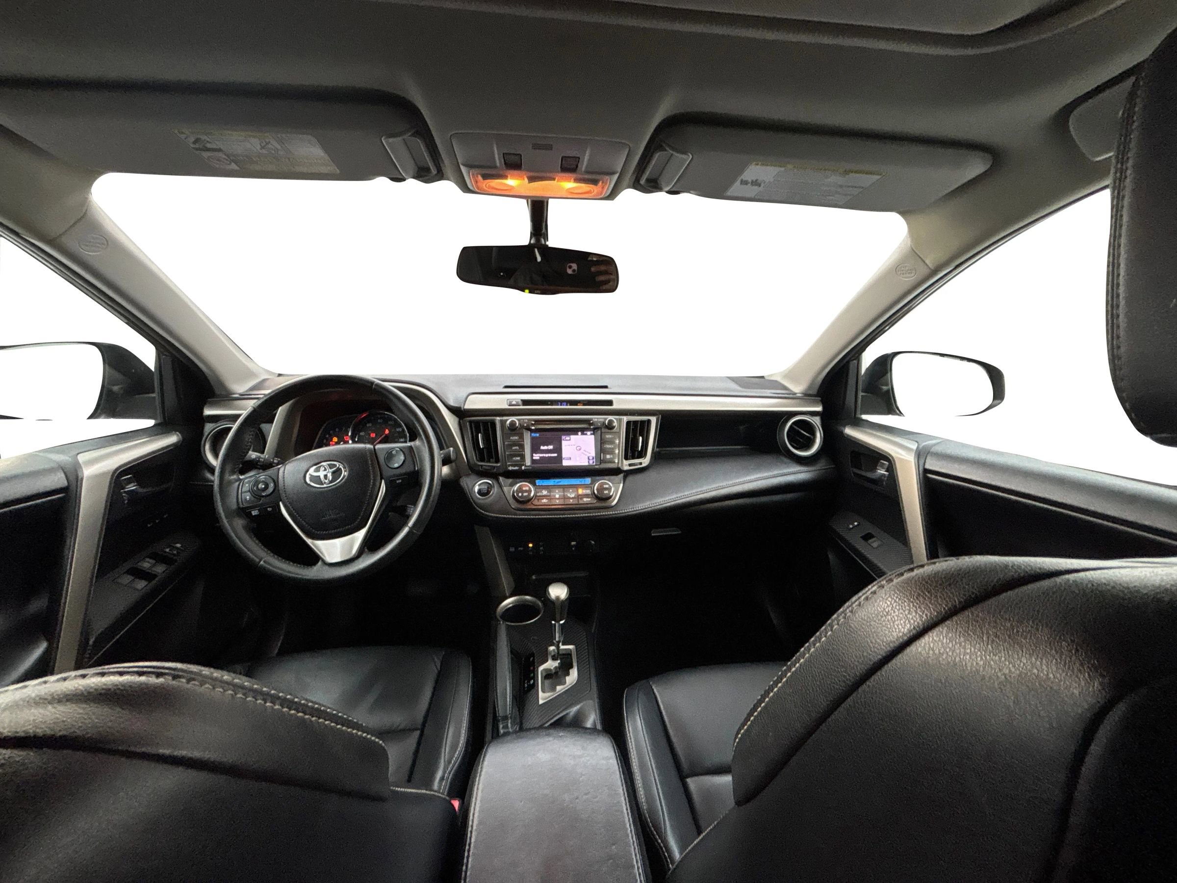 Used 2014 Toyota RAV4 Limited image 16