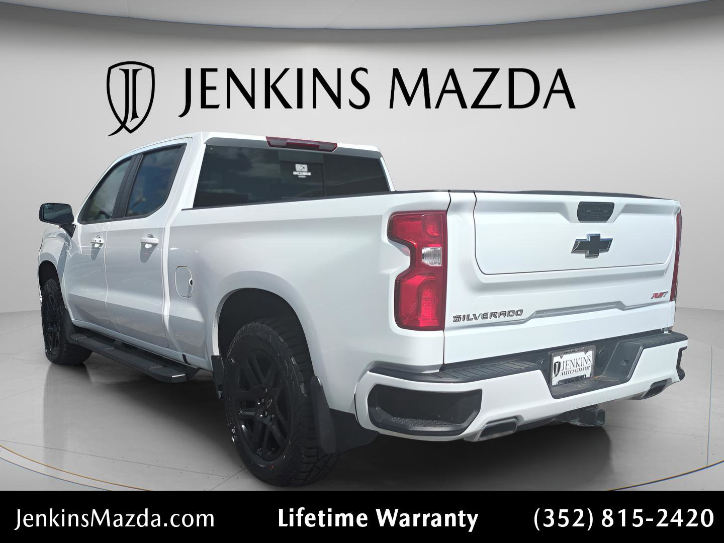 Used 2023 Chevrolet Silverado 1500 RST image 5