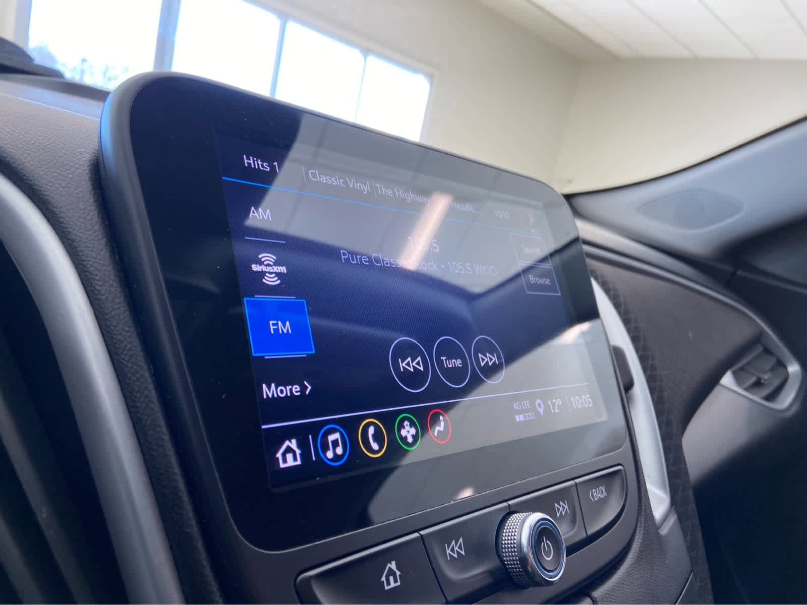 Used 2023 Chevrolet Malibu LT image 20