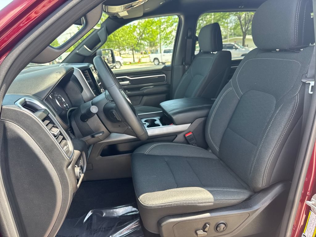 Certified 2025 RAM 1500 Big Horn AWD/4WD image 11