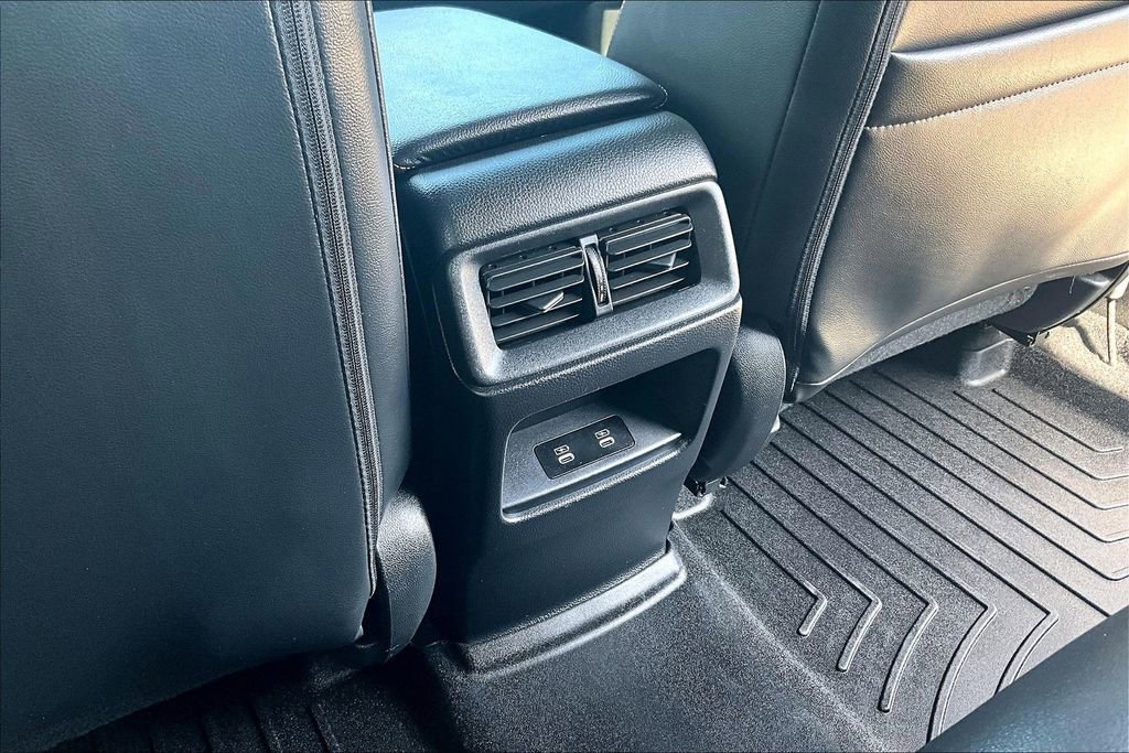 Used 2024 Honda CR-V Sport Touring image 33
