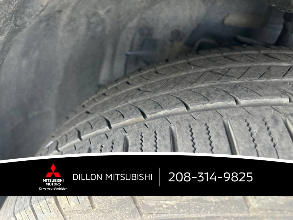Used 2025 Nissan Rogue SV AWD/4WD image 29
