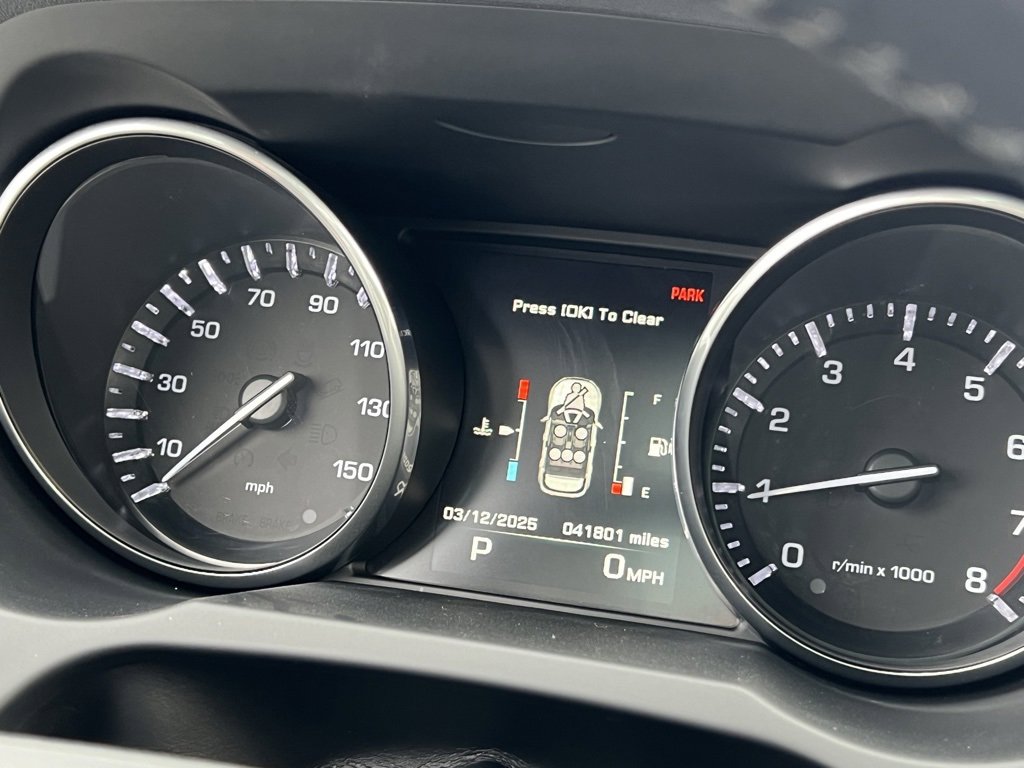 Used 2015 Land Rover Range Rover Evoque Pure Plus image 25