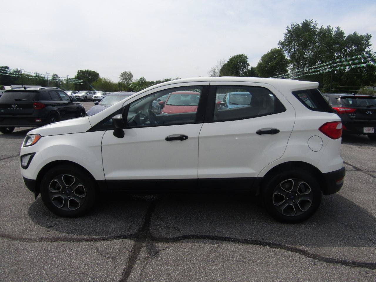 Used 2019 Ford EcoSport S FWD image 4