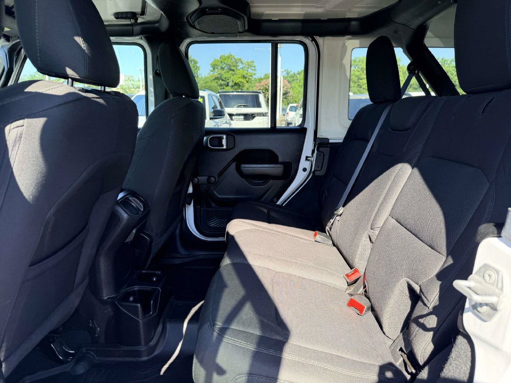 Certified 2022 Jeep Wrangler Unlimited Sport AWD/4WD image 12