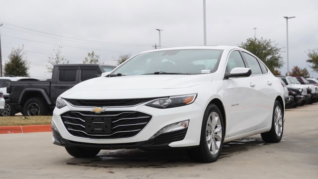 Used 2024 Chevrolet Malibu LT image 3