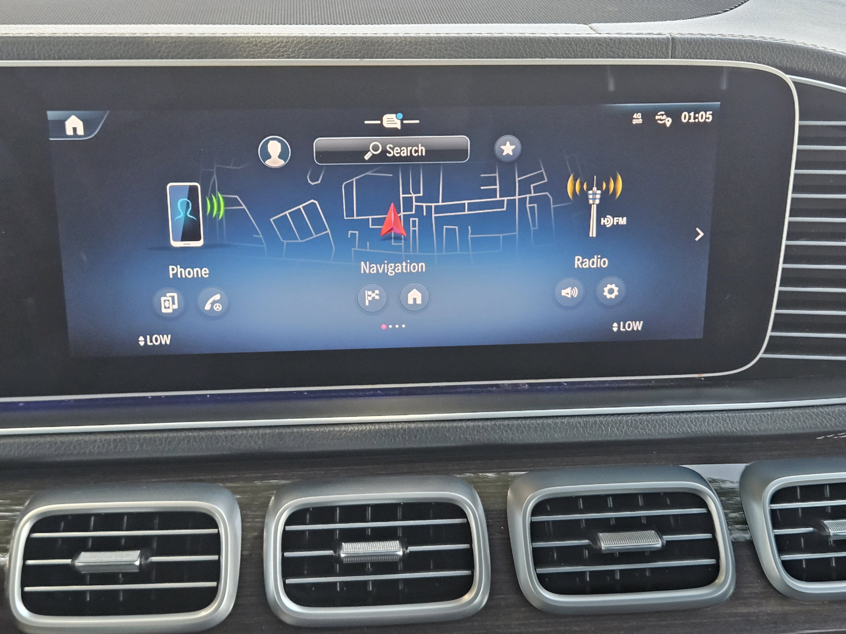 Certified 2024 Mercedes-Benz GLE 450 4MATIC image 9