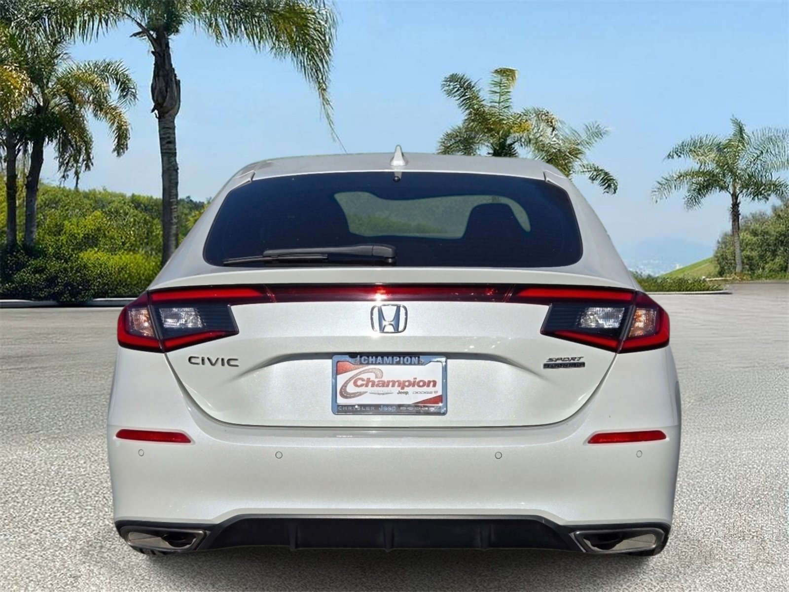 Used 2024 Honda Civic Sport Touring image 5