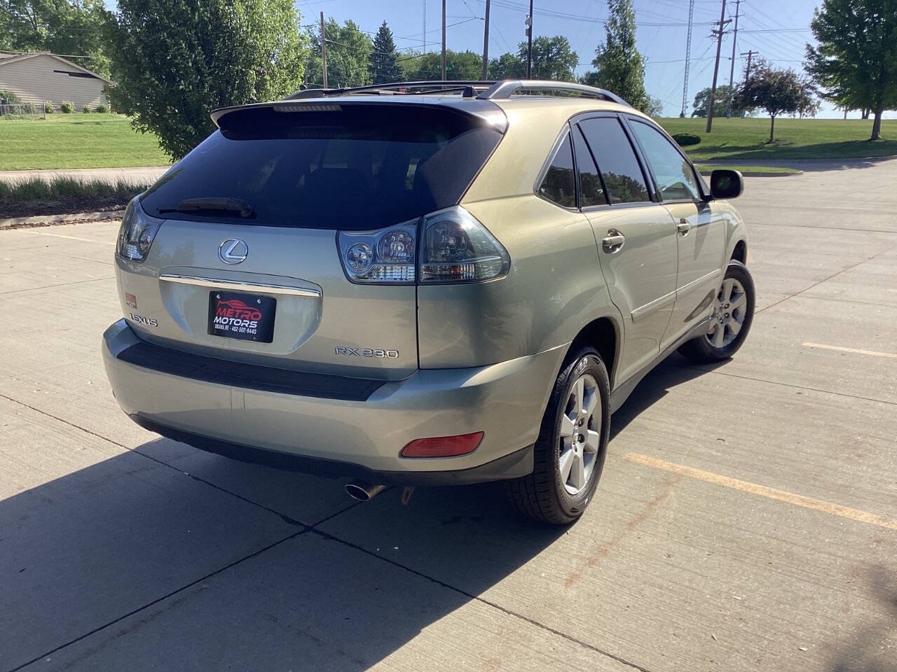 Used 2004 Lexus RX 330 AWD image 4
