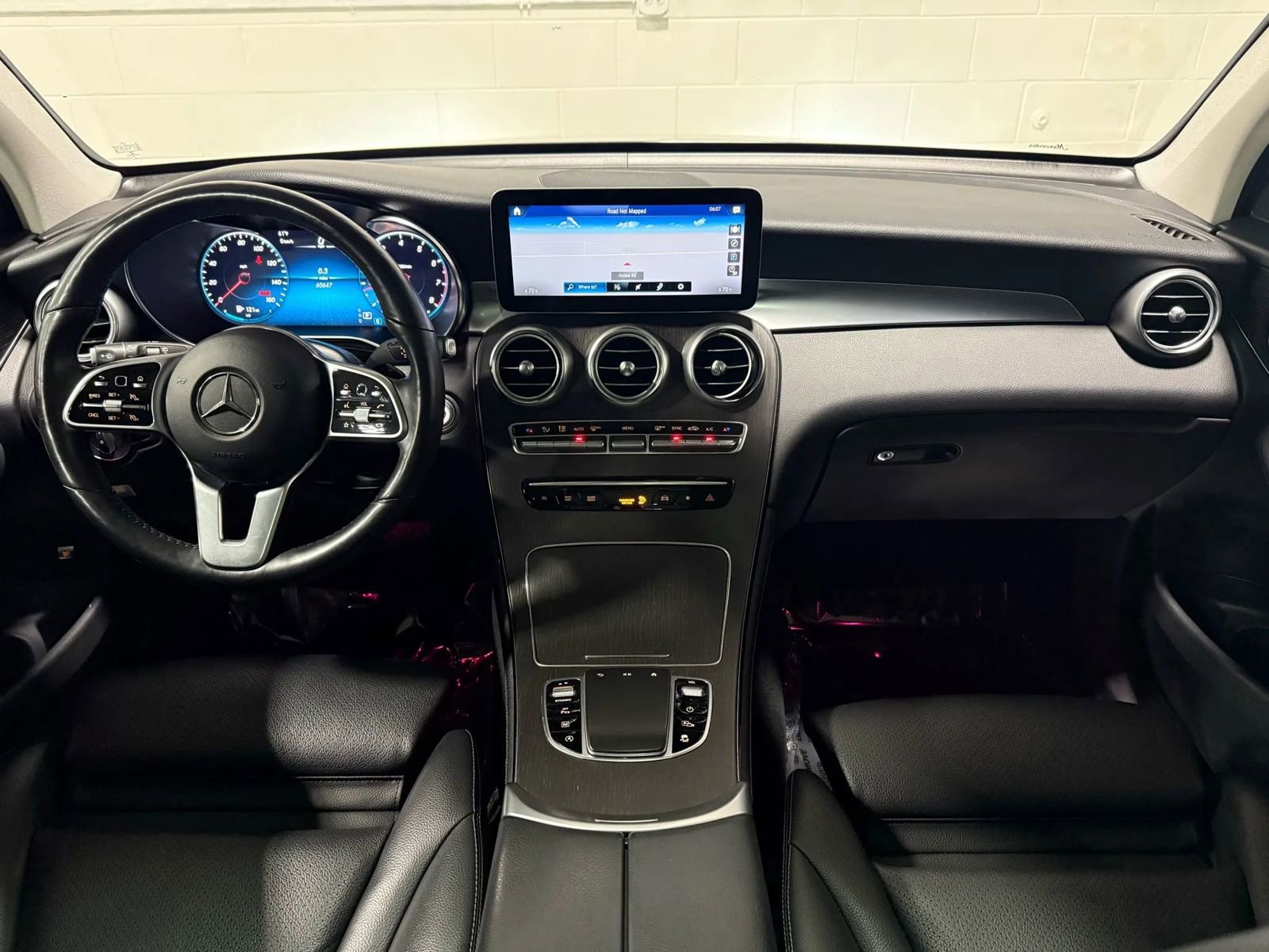 Used 2021 Mercedes-Benz GLC 300 GLC 300 4MATIC Sport Utility 4 image 19