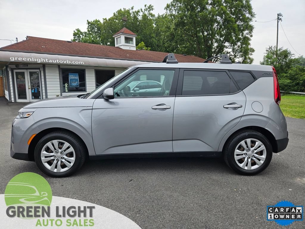 Used 2022 Kia Soul LX FWD image 8