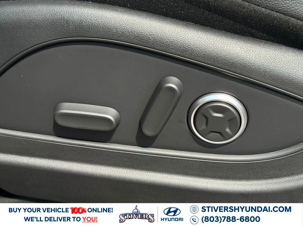 Used 2026 Hyundai Palisade Limited image 32