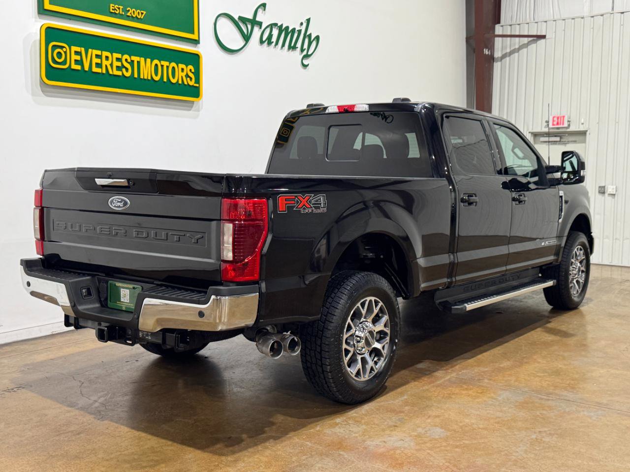 Used 2022 Ford F250 Lariat w/ Lariat Value Package image 8
