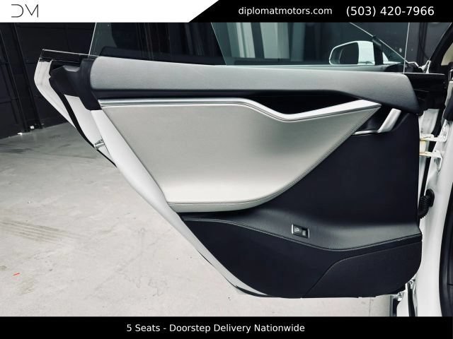 Used 2013 Tesla Model S RWD image 25
