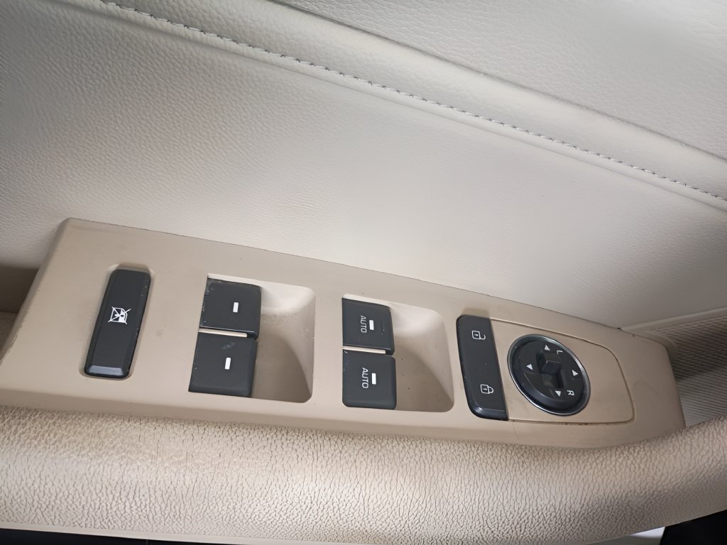 Used 2015 Hyundai Sonata Limited FWD image 15