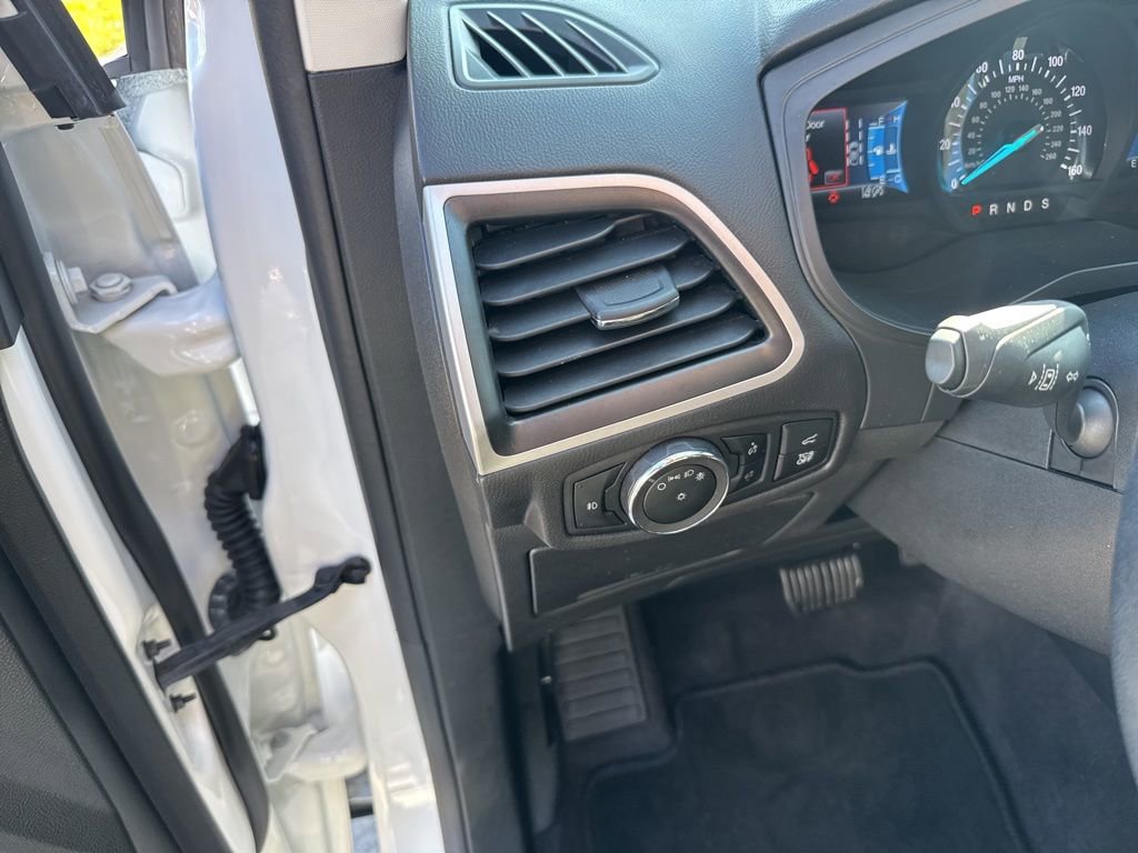 Used 2024 Ford Edge SEL w/ Convenience Package image 16