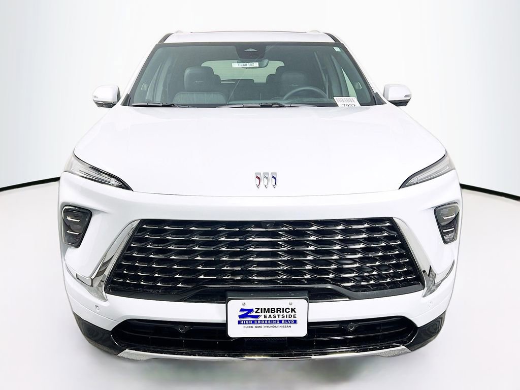 New 2026 Buick Enclave Avenir w/ Super Cruise Package image 2