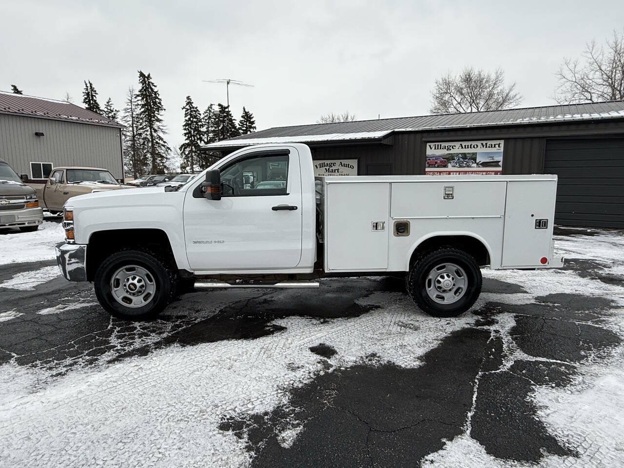 Used 2018 Chevrolet Silverado 2500 W/T w/ WT Fleet Convenience Package AWD/4WD image 2
