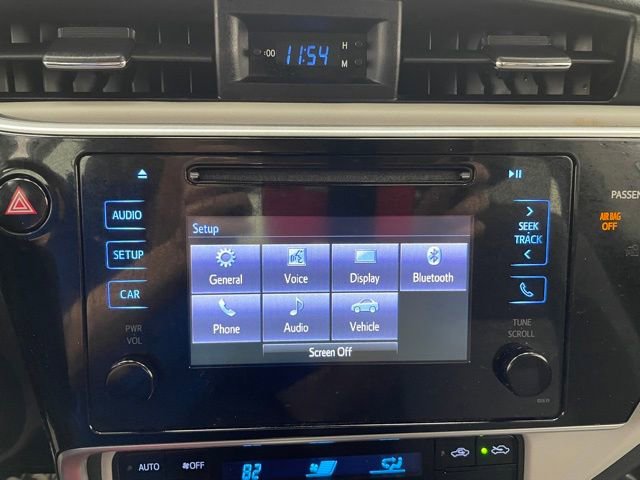 Used 2017 Toyota Corolla LE w/ Carpet Mat Package (TMS) FWD image 3