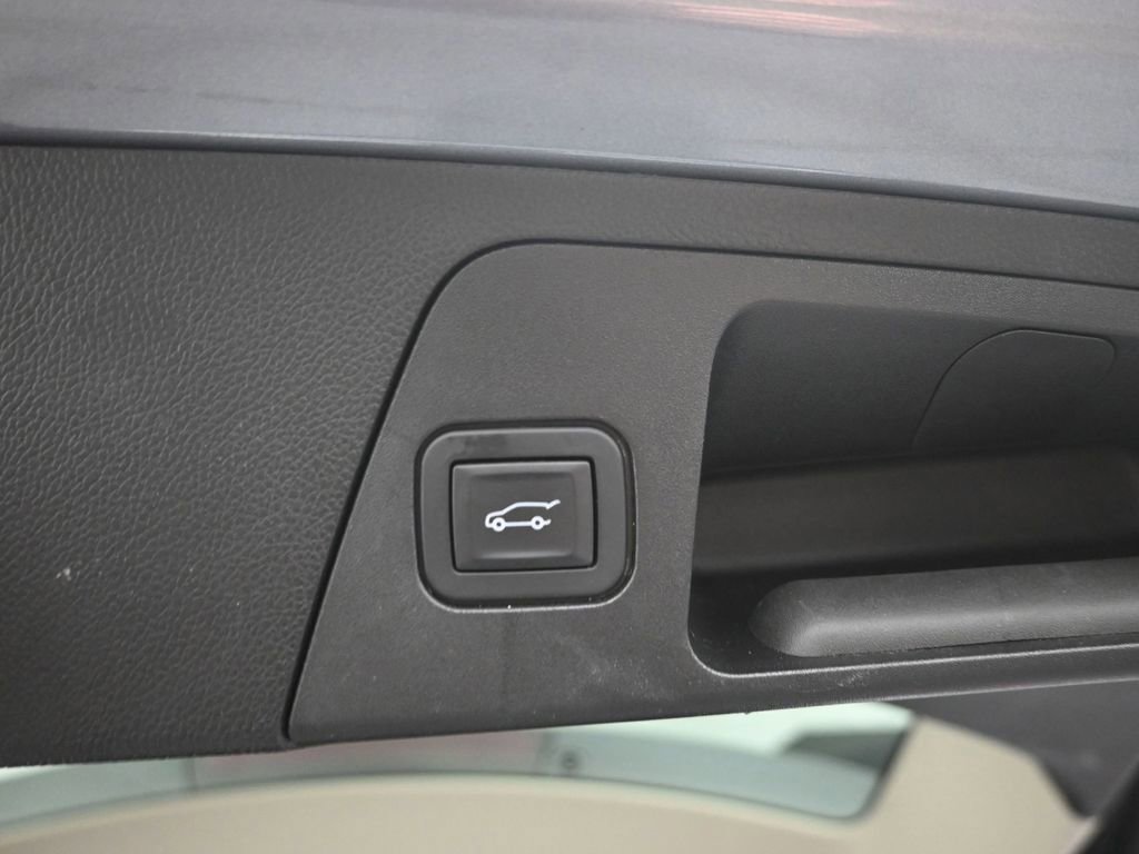 Used 2019 Buick Envision Premium image 11