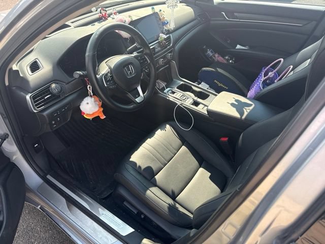 Used 2018 Honda Accord Touring image 9