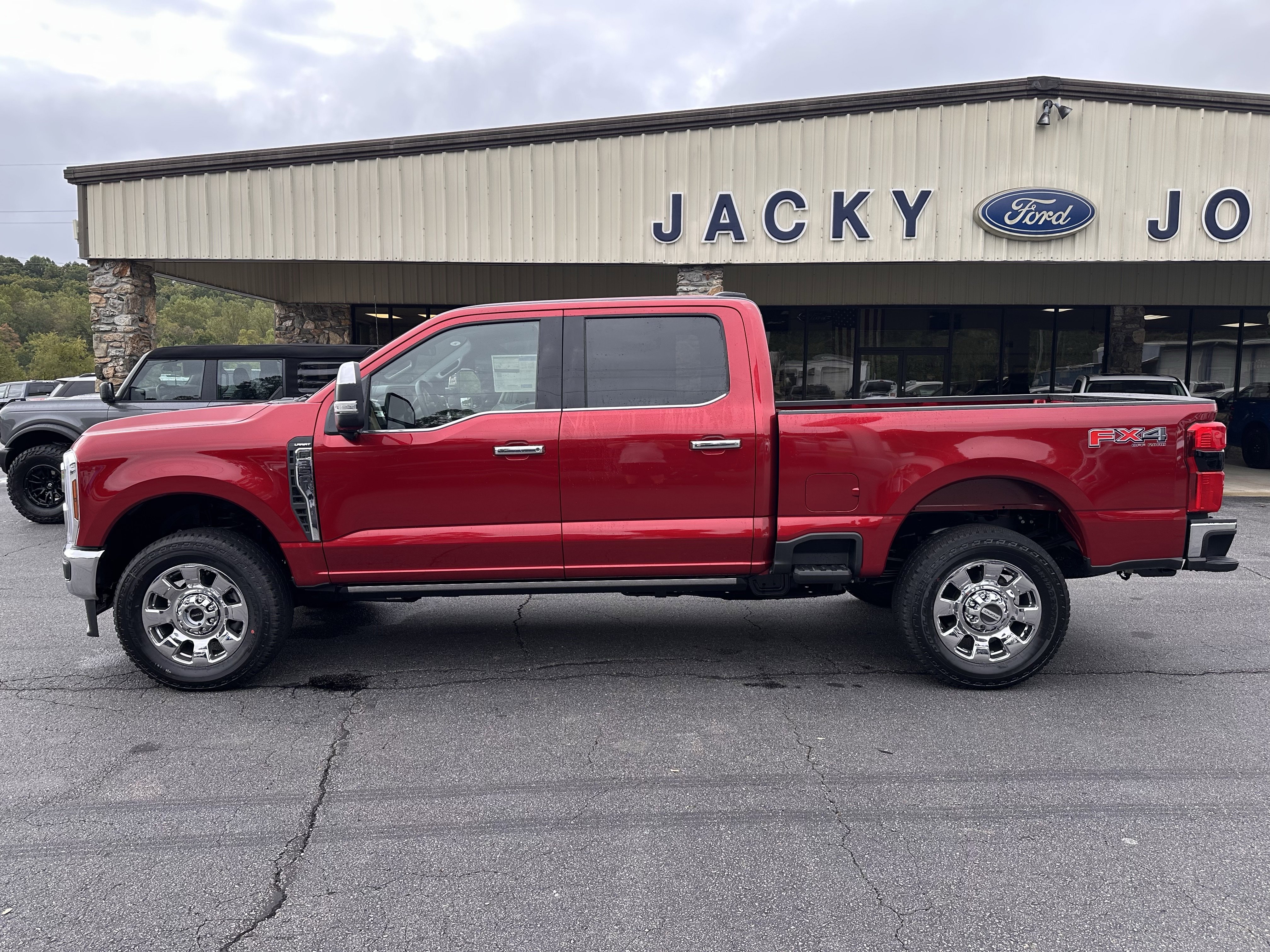 New 2026 Ford F350 Lariat image 1