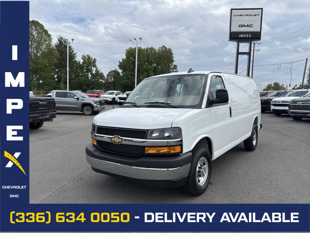 New 2025 Chevrolet Express 3500 Extended w/ Driver Convenience Package