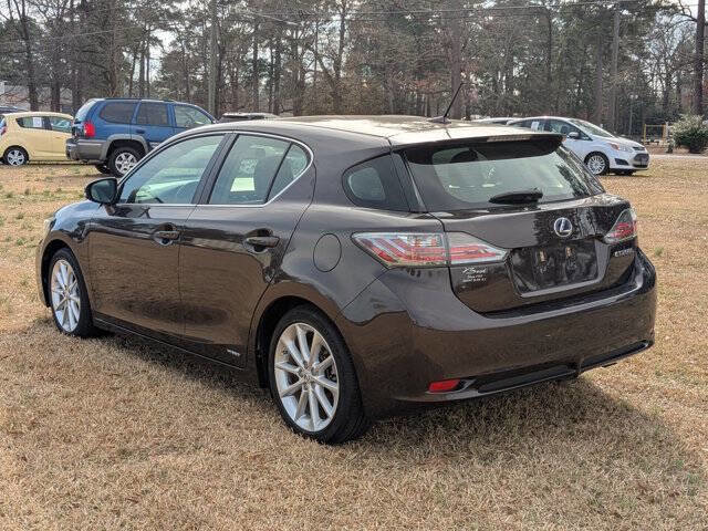 Used 2013 Lexus CT 200h w/ Premium Pkg w/Backup Camera FWD image 5